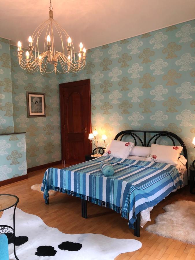 Chateau Les Tourelles Bertrix Eksteriør billede