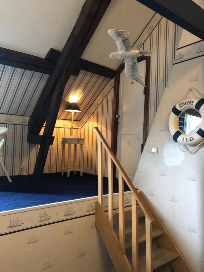 Chateau Les Tourelles Bertrix Eksteriør billede